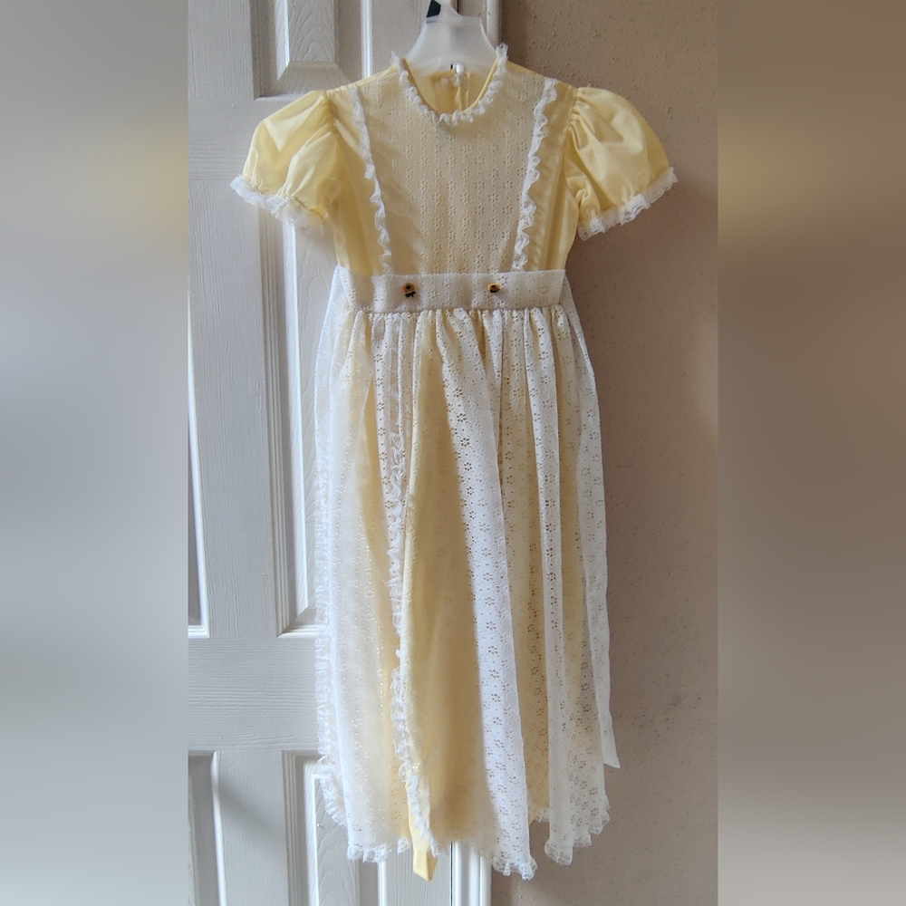 Vintage 1970s Yellow Prairie Cottagecore Dress Lace Detail by Jill 6x 🌼🌼